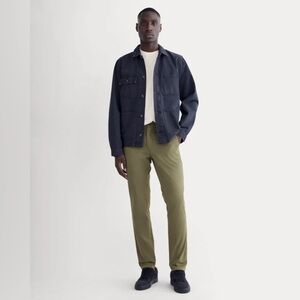 Men’s Everlane The Performance Chino Pants in Kalamata Size 32 x 32